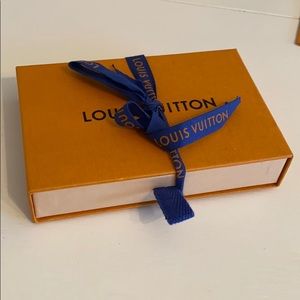 Louis Vuitton Zip Coin/Card Keychain Wallet, Used